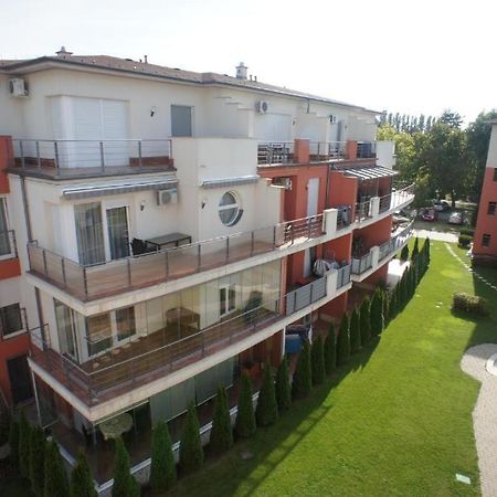 Goldenbeach Deluxe Apartment Siófok Eksteriør bilde